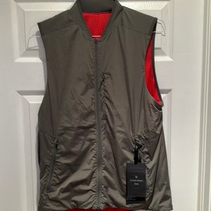 LULU LEMON Switch Gear Reversible Vest